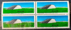 C 1452 Selo 25 Anos de Brasilia Teatro Nacional 1985 Quadra