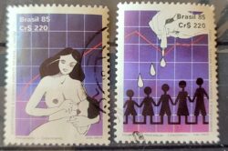 C 1465 Selo Desenvolvimento Infantil Unicef Mulher Saude Crianca 1985 Circulado 1