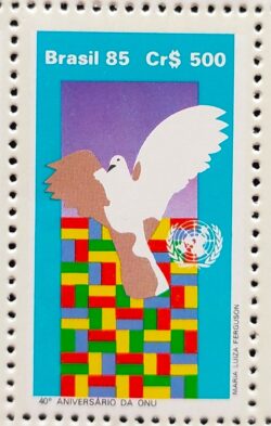 C 1492 Selo 40 Anos Organizacao das Nacoes Unidas ONU Pomba Ave Passaro 1985