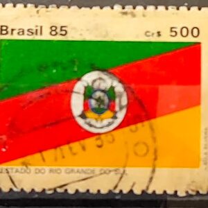 C 1498 Selo Bandeira Estados do Brasil Rio Grande do Sul 1985 Circulado 1