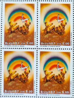 C 1567 Selo Dia de Acao de Gracas Religiao 1987 Quadra