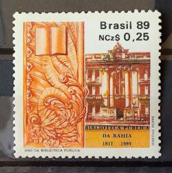 C 1620 Selo Ano da Biblioteca Publica Educacao 1989