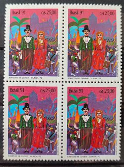 C 1722 Selo Carnaval Musica Boneco de Olinda Pernambuco 1991 Quadra