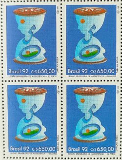 C 1818 Selo 50 Anos Legiao Brasileira de Assistencia Ampulheta Tempo 1992 Quadra