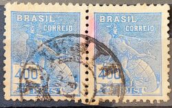 Selo Regular Cod RHM 186 Vovo Mercurio e Globo 400 Reis Sem Filigrana 1922 Circulado Par 1