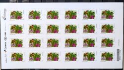 C 3707 Selo Flores da Mata Atlantica 2017 Autoadesivo Folha