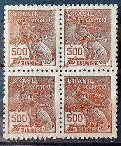 Selo Regular Cod RHM 286 Vovo Mercurio e Globo 500 Reis Filigrana K 1931 Quadra