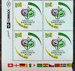 C 2647 Selo Copa do Mundo de Futebol da Alemanha 2006 Quadra Vinheta Correios Bandeiras Suica Japao Irlanda Portugal