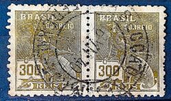 Selo Regular  RHM 302 Vovo Mercurio e Globo 300 Reis Filigrana N 1936 Par Circulado 2