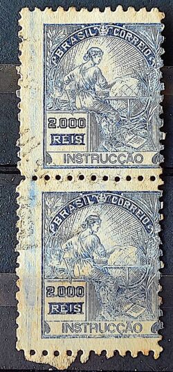 Selo Regular Cod RHM 308 Vovo Instrucao 2000 Reis Filigrana N 1936 Par Circulado 1