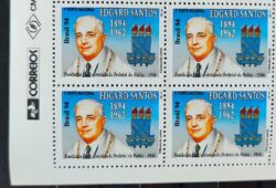 C 1903 Selo Edgard Santos Fundador da Universidade Federal da Bahia Educacao 1994 Quadra Vinheta Correios