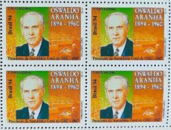 C 1904 Selo Oswaldo Aranha Presidente da Assembleia Geral da ONU 1994 Quadra