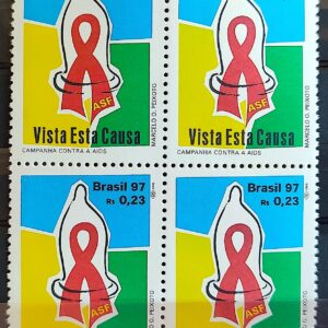 C 2028 Selo Campanha Contra a Aids Saude 1997 Quadra
