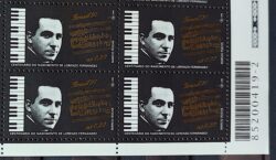 C 2047 Selo Compositores Brasileiros Piano Musica Lorenzo Fernadez 1997 Quadra Codigo de Barras