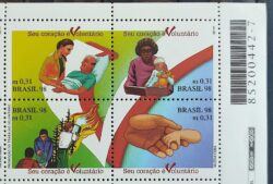 C 2081 Selo Promocao do Trabalho Voluntario Saude Mao 1998 Codigo de Barras
