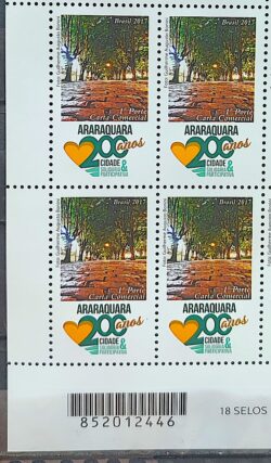 C 3704 Selo 200 Anos de Araraquara 2017 Quadra Codigo de Barras