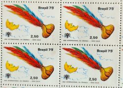 C 1121 Selo Ano da Crianca Infantil Peteca 1979 Quadra