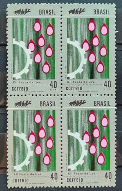 C 722 Selo Promocao Turismo Nacional Festa Uva 1972 Quadra