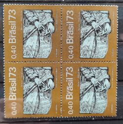 C 812 Selo Arte Barroca do Brasil Escultura 1973 Quadra
