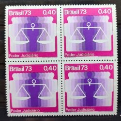 C 823 Selo Poder Judiciario Direito 1973 Quadra