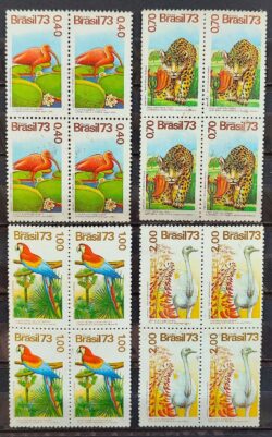 C 825 Selo Flora e Fauna Ave Passaro Onca Arara 1973 Serie Completa Quadra