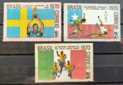 C 680 Selo Futebol  Pele Tricampeao Suecia Chile Mexico 1970 Serie Completa MH