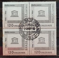 C 557 Selo 20 Anos da Unesco Onu 1966 Quadra CPD SP 2