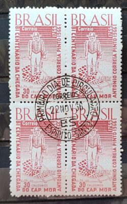 C 558 Selo Bicentenario Capitao Mor Antonio Correia Pinto Lages Chapeu 1966 Quadra CPD ES