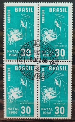 C 561 Selo de Natal Maria e Jesus Religiao 1966 Quadra CPD GB