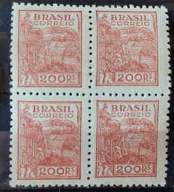 Selo Regular RHM 389 Netinha Trigo 200 Reis Filigrana O 1942 Quadra