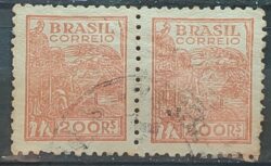 Selo Regular RHM 443B Netinha Trigo 200 Reis Filigrana O 1942 Circulado 8 Dupla