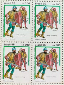 C 1479 Selo Trajes e Uniformes de Militar Historia XVII 1985 Quadra