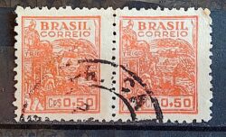 Selo Regular Cod RHM 467 Netinha Trigo Cr$ 0,50 Filigrana Q 1949 Circulado 8 Dupla