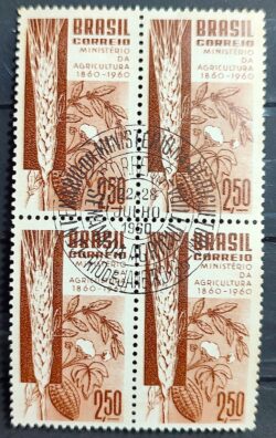 C 450 Selo Centenario Ministerio da Agricultura Trigo Algodao Cacau 1960 Quadra CBC RJ 3