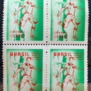 C 430 Selo Brasil Campeao Mundial de Futebol Suecia 1959 Quadra 1