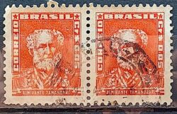 Selo Regular Cod RHM 490 Bisneta Almirante Tamandare Filigrana Q 1954 Dupla Circulado 2