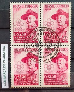 A 85 Selo Centenario Baden Powell Escotismo Escoteiro Chapeu 1957 Quadra CBC RJ MH