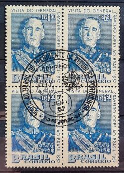 C 389 Selo Visita do Presidente Portugal General Craveiro Lopes Militar 1957 Quadra CBC RJ 3