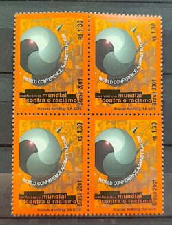 C 2405 Selo Conferência Mundial Contra o Racismo Direito 2001 Quadra