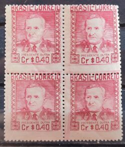 C 232 Selo Presidente Militar Eurico Gaspar Dutra 1947 Quadra Variedade Impr Desl