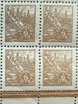 Selo Regular RHM 462 Netinha Petroleo 5 cts Filigrana Q 1949 Quadra Variedade Picote Deslocado 2