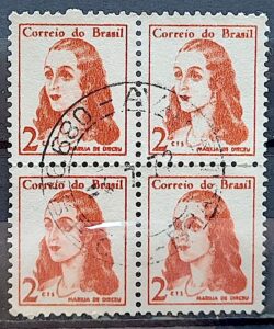 Selo Regular RHM 527 Mulheres Famosas Marilia de Dirceu Literatura Jose de Alencar 1967 Quadra  Circulado 3