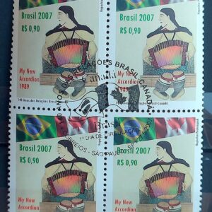 C 2694 Selo Relacoes Diplomaticas Brasil Canada Gaita Acordeao Sanfona Musica 2007 Quadra CBC SP