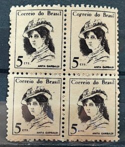 Selo Regular RHM 529 Mulheres Famosas Anita Garibaldi 1967 Quadra