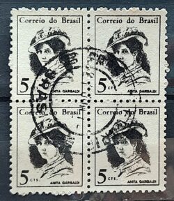 Selo Regular RHM 529 Mulheres Famosas Anita Garibaldi 1967 Quadra Circulado 1