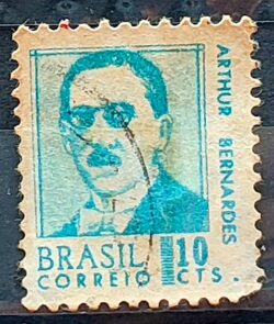 Selo Regular RHM 532 Presidentes da Republica Arthur Bernardes 1967 Circulado 4
