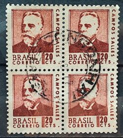 Selo Regular RHM 533 Presidentes da Republica Campos Salles 1967 Quadra Circulado 1