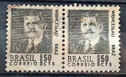 Selo Regular RHM 534 Presidentes da Republica Wenceslau Braz 1968 Dupla Circulado 1