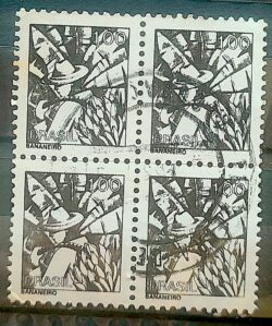 Selo Regular RHM 564 Profissao Bananeiro Banana 1976 Quadra Circulado