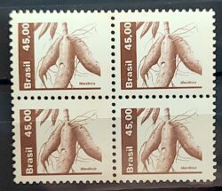 Selo Regular RHM 617 Recursos Economicos Mandioca 1983 Quadra